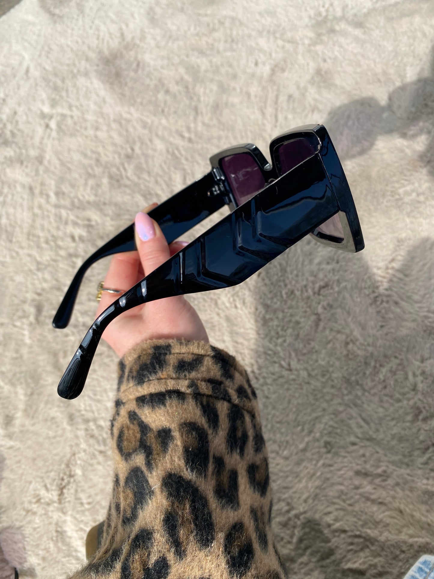 Kiki sunglass black