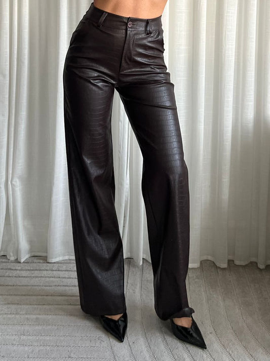 Leather vegan pants black