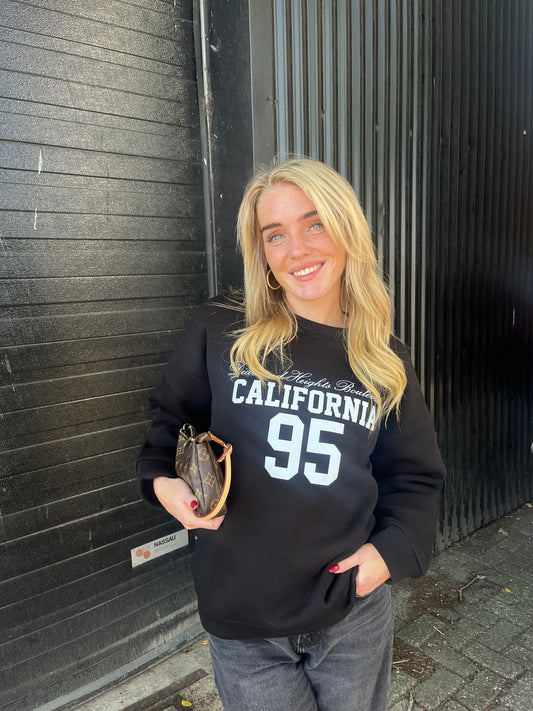 California sweater black