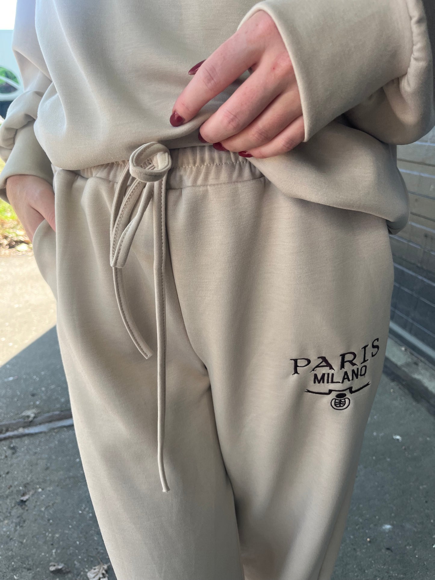 Paris tracksuit beige