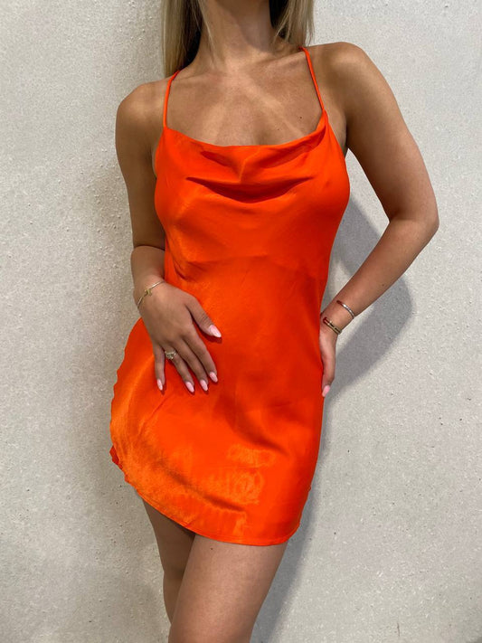 Crosed back dress orange